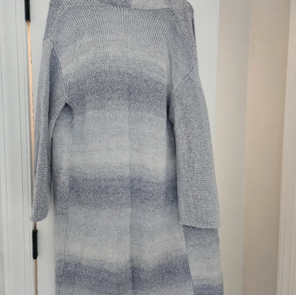 Cardigan - Picture 3 of 3